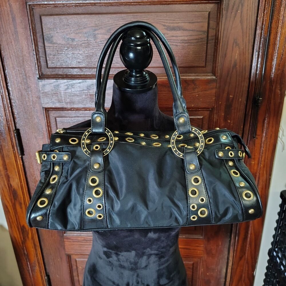 Y2K Bland & Brass Grommet & Stud Detailed  Shoulder Barrel XoXo Purse